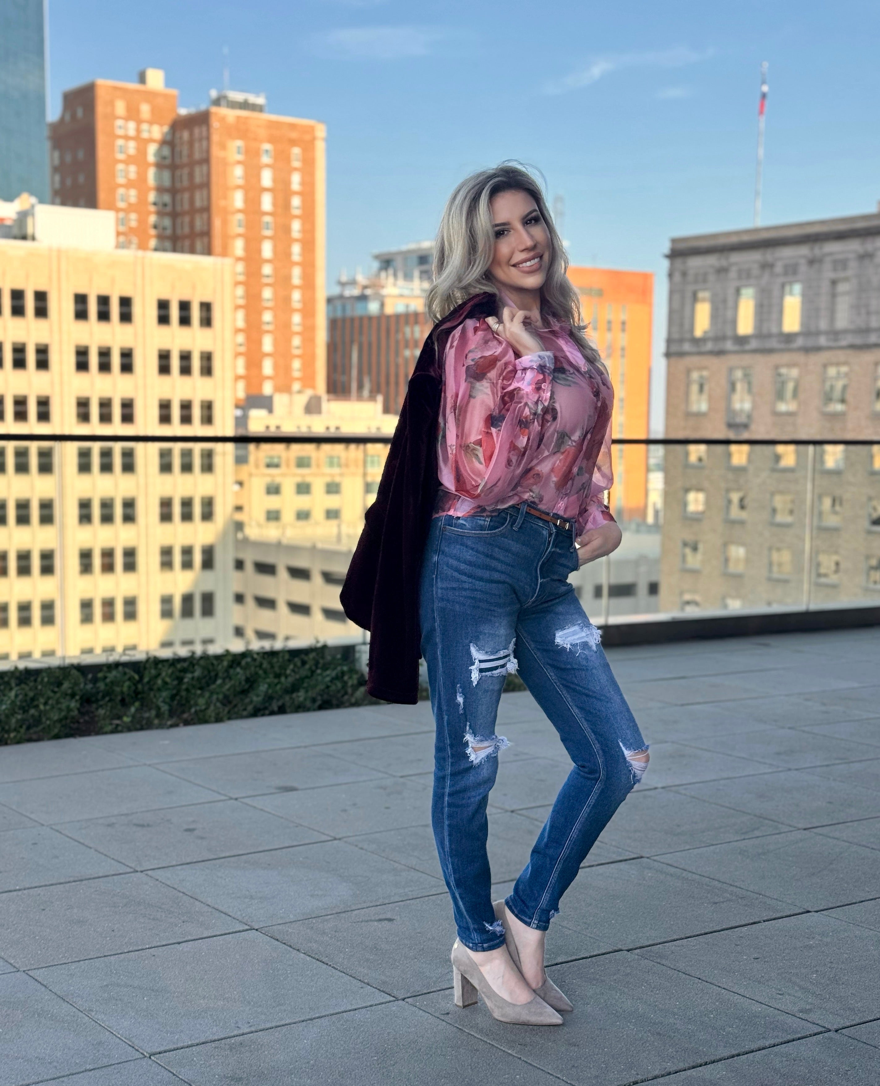 Travel in Style: Unwrap the Secrets to Effortlessly Packing for a Festive Christmas Getaway!