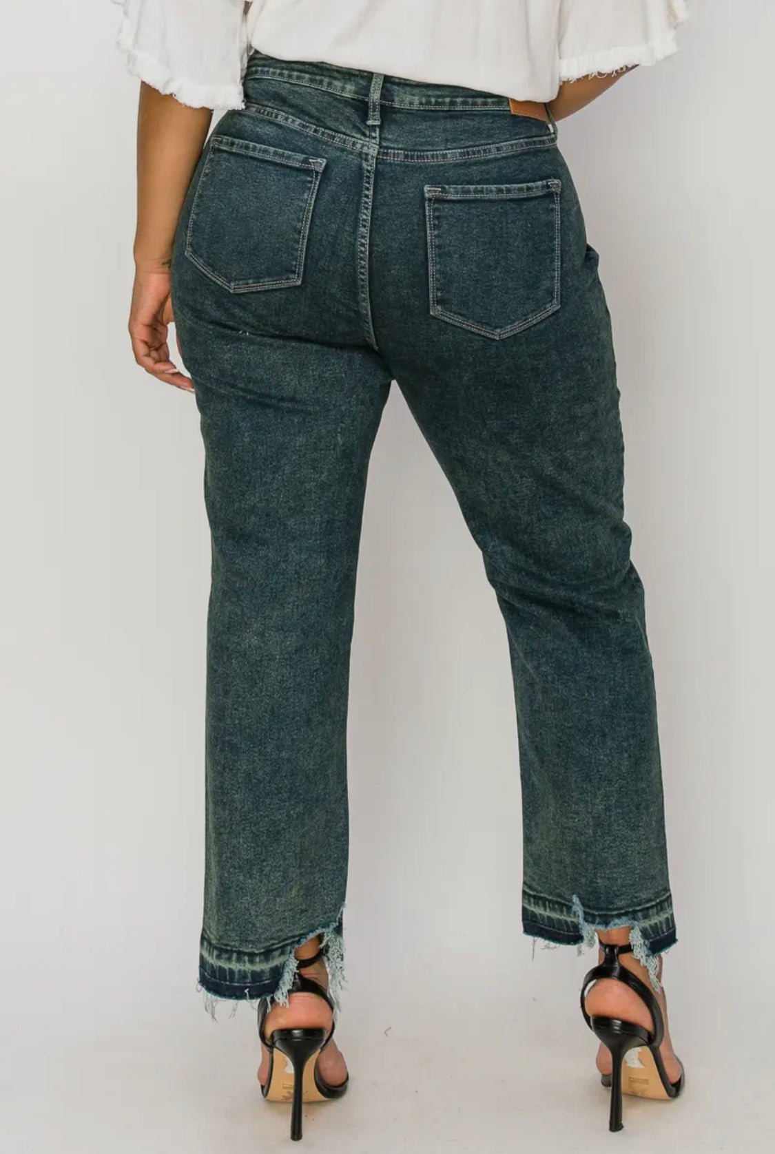 High Rise Stretch, Straight Leg Jeans - Curvy Style